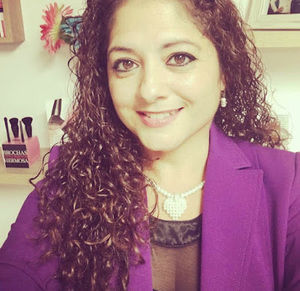 Meet your Posher, Elisandra